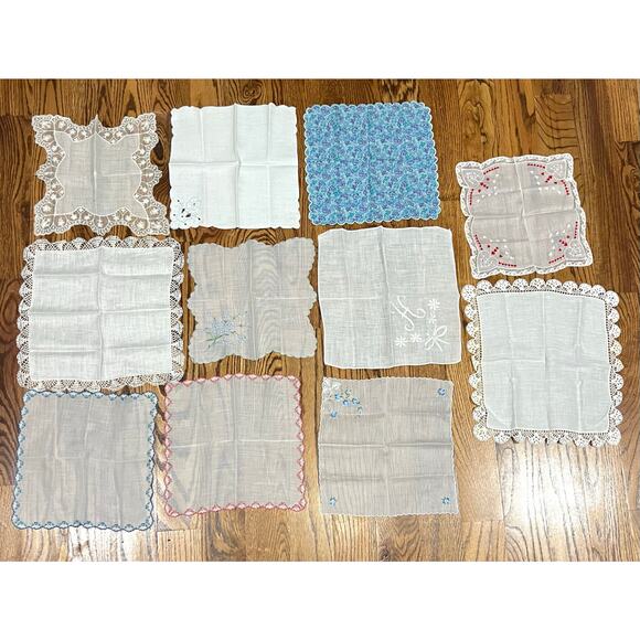 Lot Of Vintage Embroidered Delicate Handerchiefs 11 Total Cottagecore - Picture 1 of 10